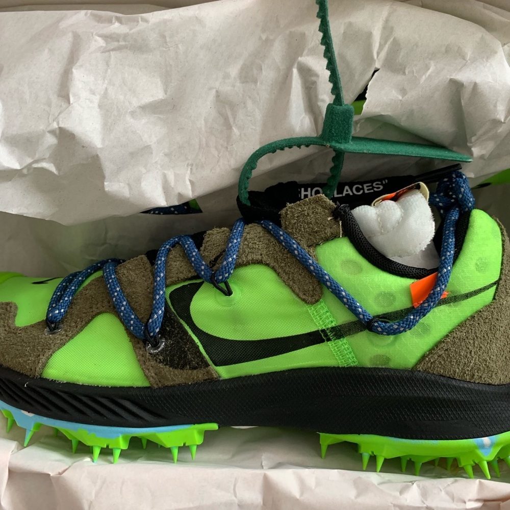 Nike off white terras